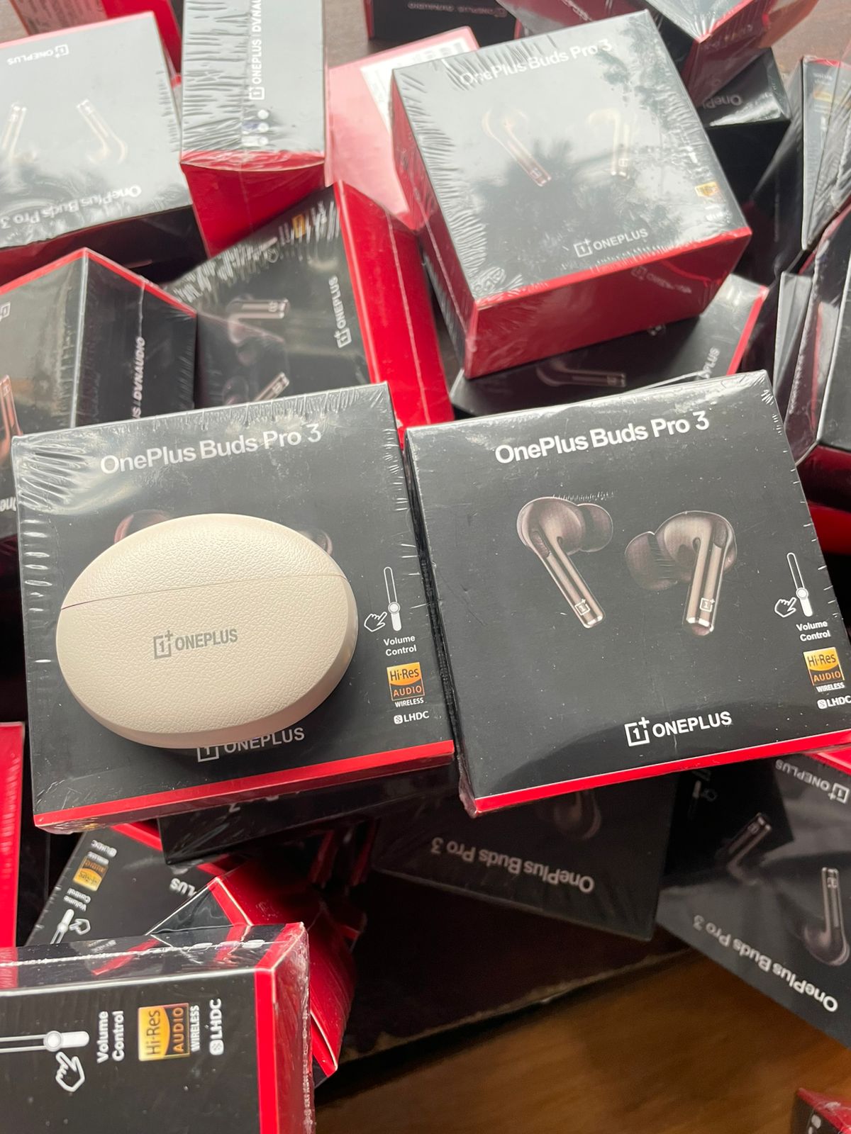 One plus buds 3 pro first copy